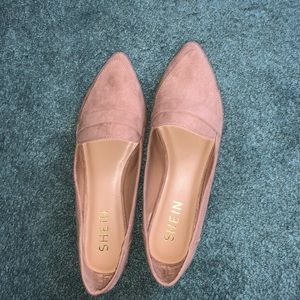 Tan flats